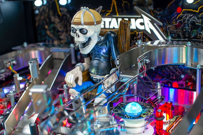 Stern Pinball x Metallica Remastered - 2024 Premium Model, 